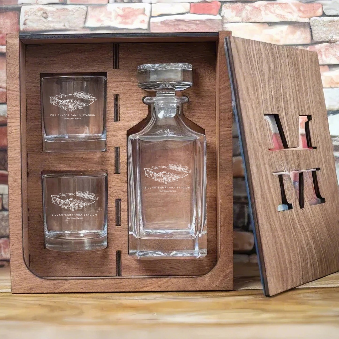 Bill Snyder Family Stadium - Kansas State Wildcats Whiskey Set
